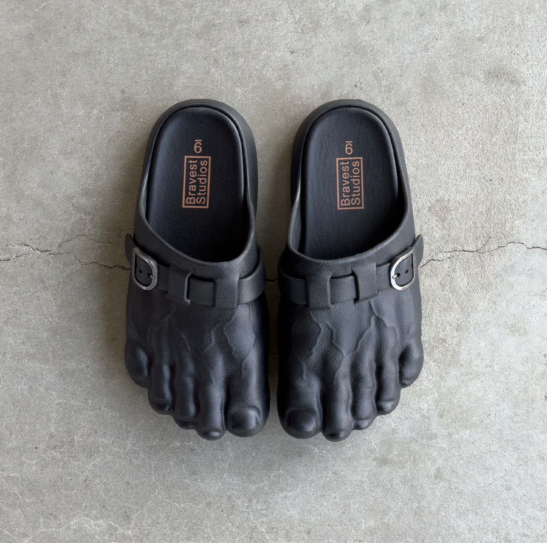 Black Foot Clogs – Bravest Studios Black Foot Clogs – Bravest Studios