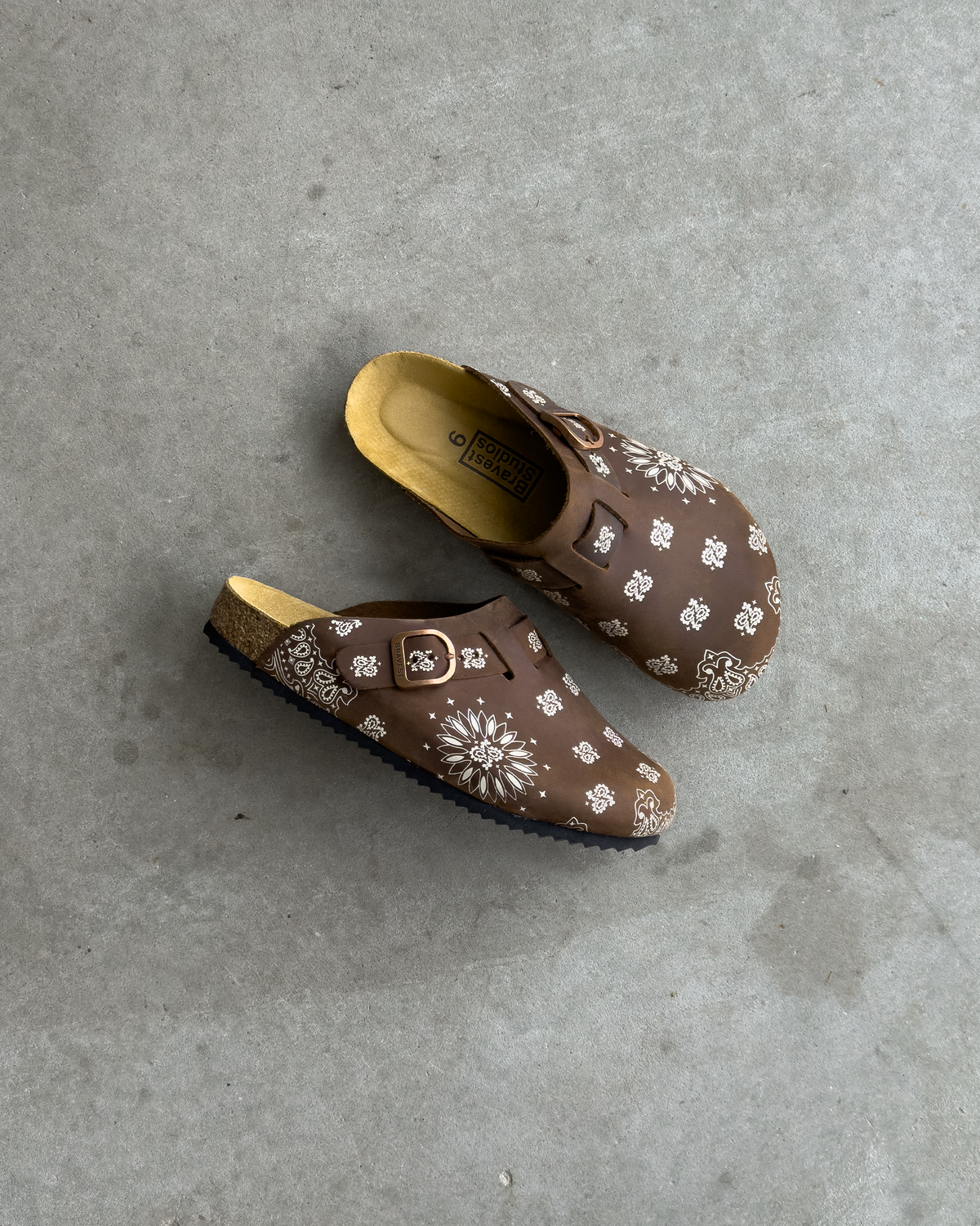 Mocha Paisley Clogs V2