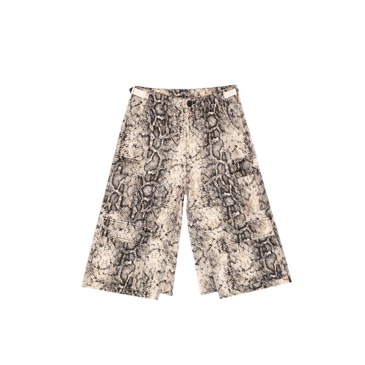 White Snake Baggy Cargo Shorts – Bravest Studios White Snake Baggy Cargo Shorts – Bravest Studios
