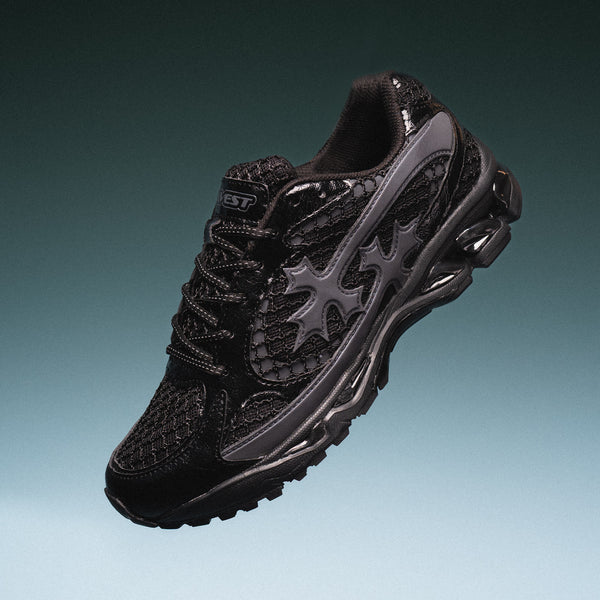 靴 Braveststudios TRIPLE BLACK KROSS Triple Black Kross Kountry Runner – Bravest Studios