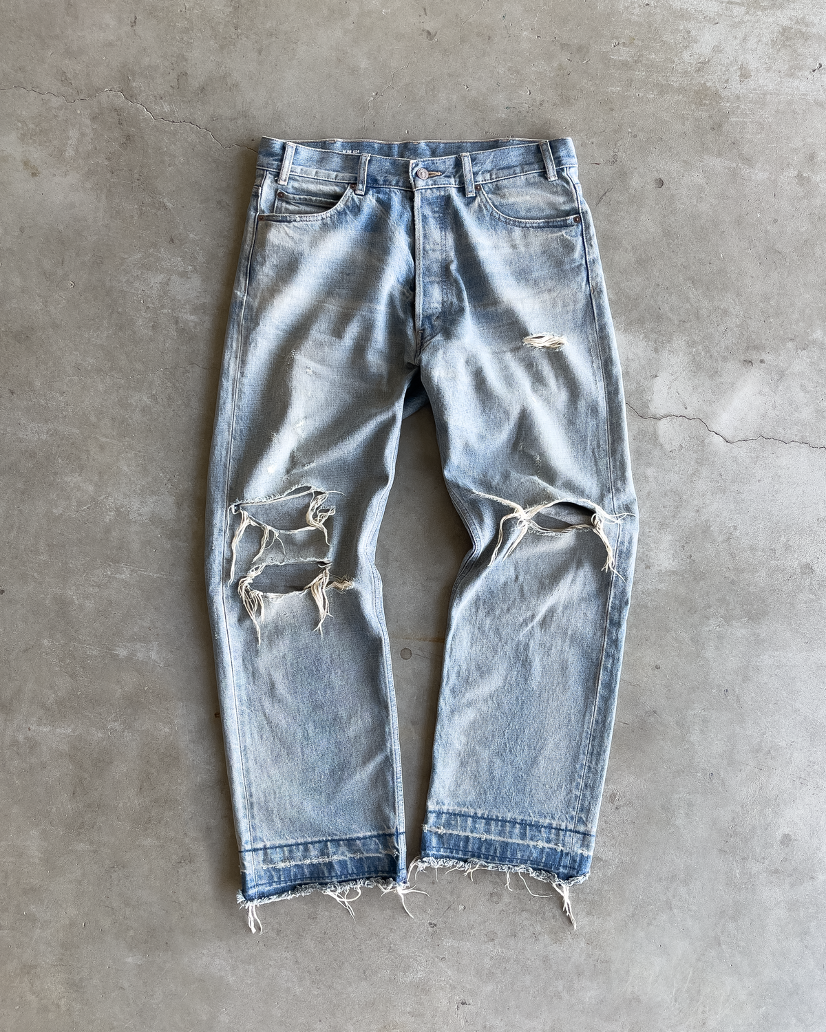 Thrashed Baggy Denim