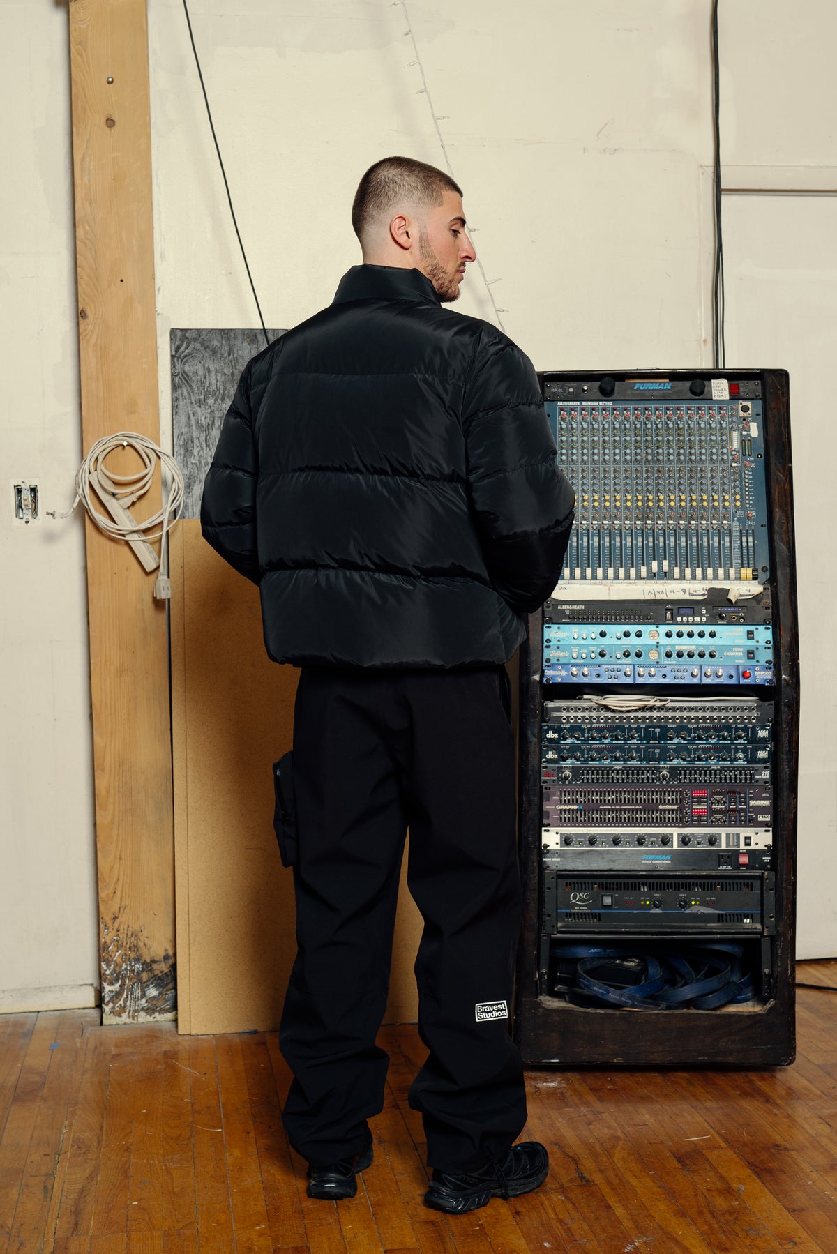 Studio Blue Puffer Jacket – Bravest Studios